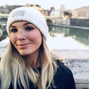 Meet your Posher, Michala